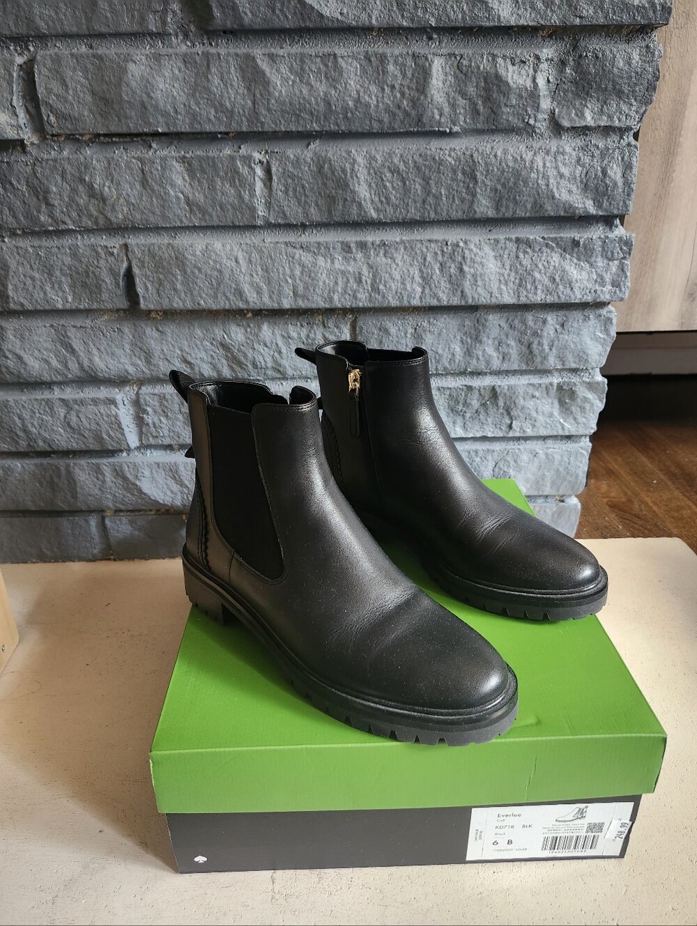Kate Spade Black Leather Chelsea Ankle Boots - Size 6